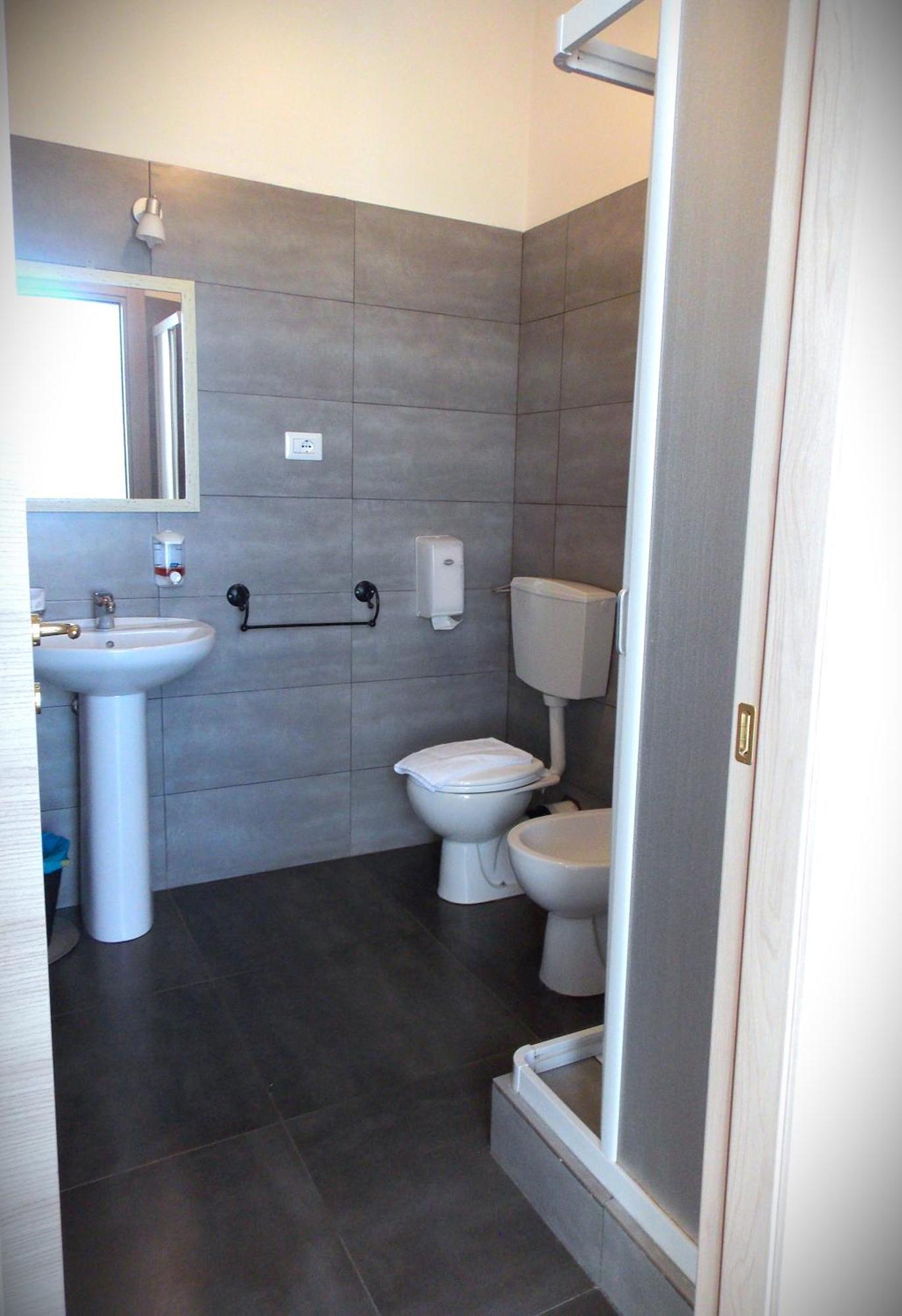 Central House Reggio Calabria Exterior photo